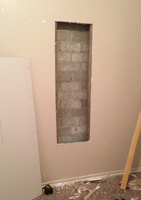 gallery-before-after-drywall-patch-